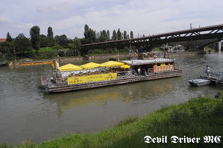 Flossfahrt 2010091.jpg